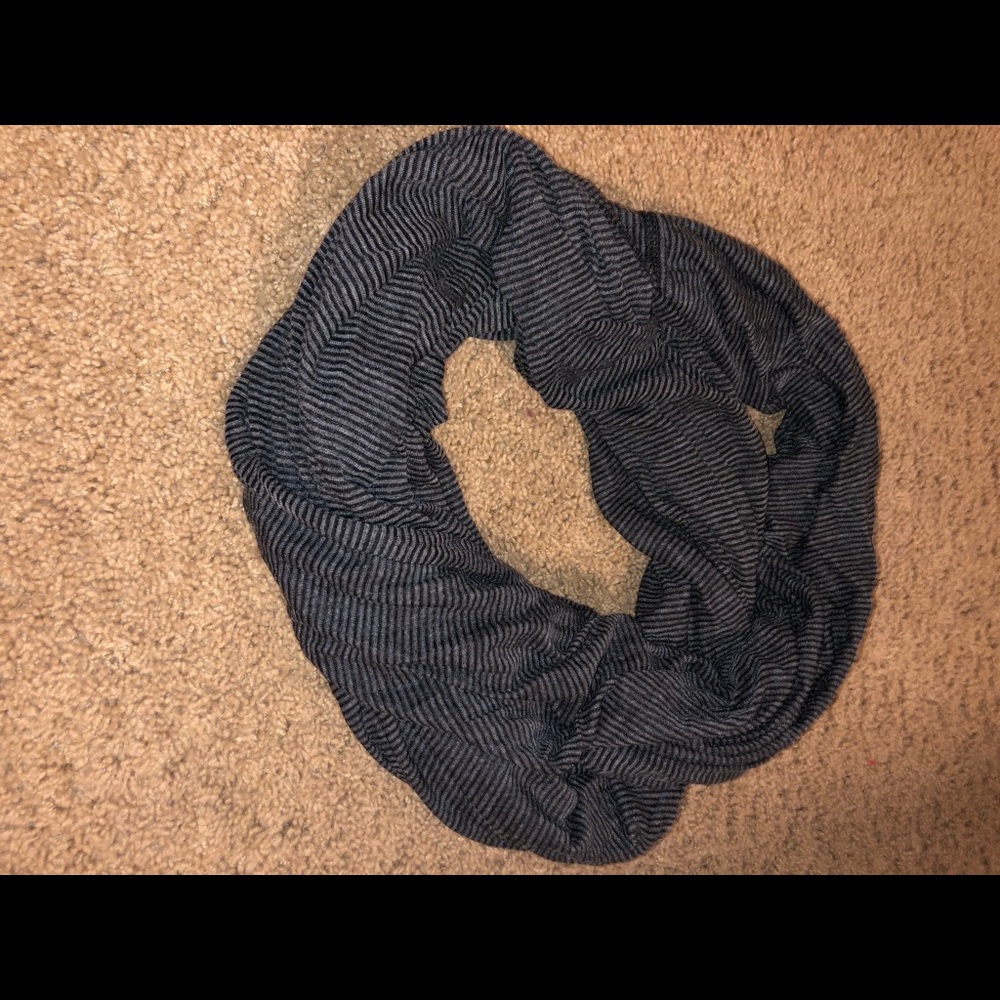 scarf